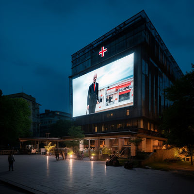 Gekrompen P4.81 Outdoor LED Reclame Scherm Immersiv Design