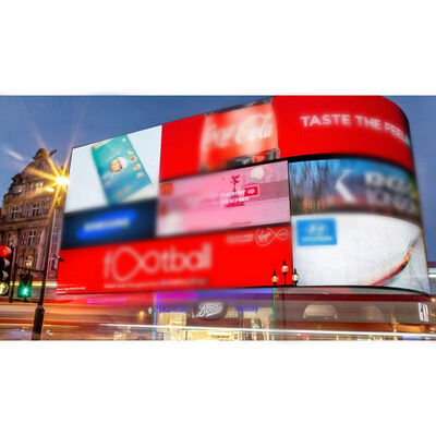 Hoge Helderheid Buiten LED Display Scherm met IP65 Waterdicht 1920Hz-3840Hz Verversingssnelheid en 100000 Uur Levensduur